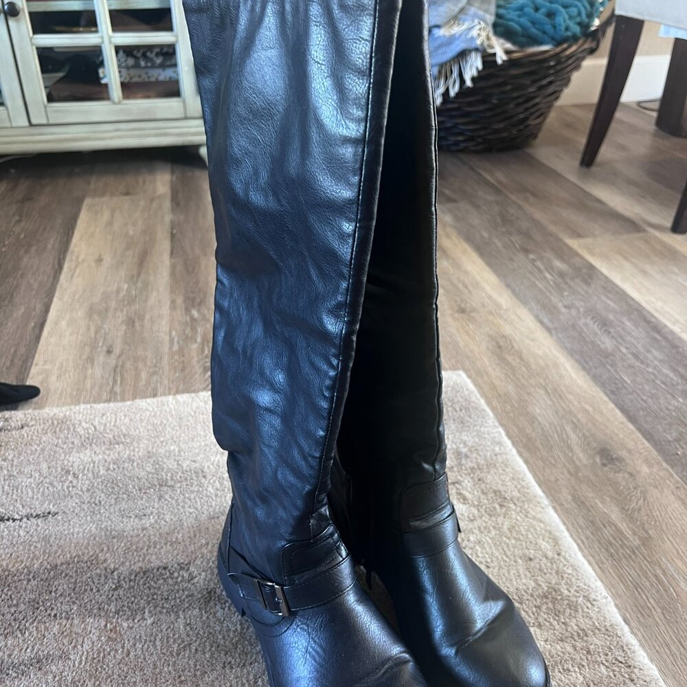 Q by Esquire Tall Women's Black Boots sz 10